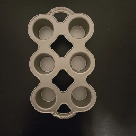 NORDIC WARE Popover Pan - Picture 6 of 8